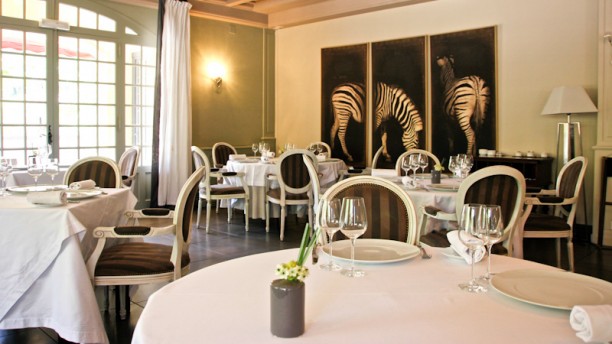 restaurant HÃ´tel Restaurant Le vallon de Valrugues